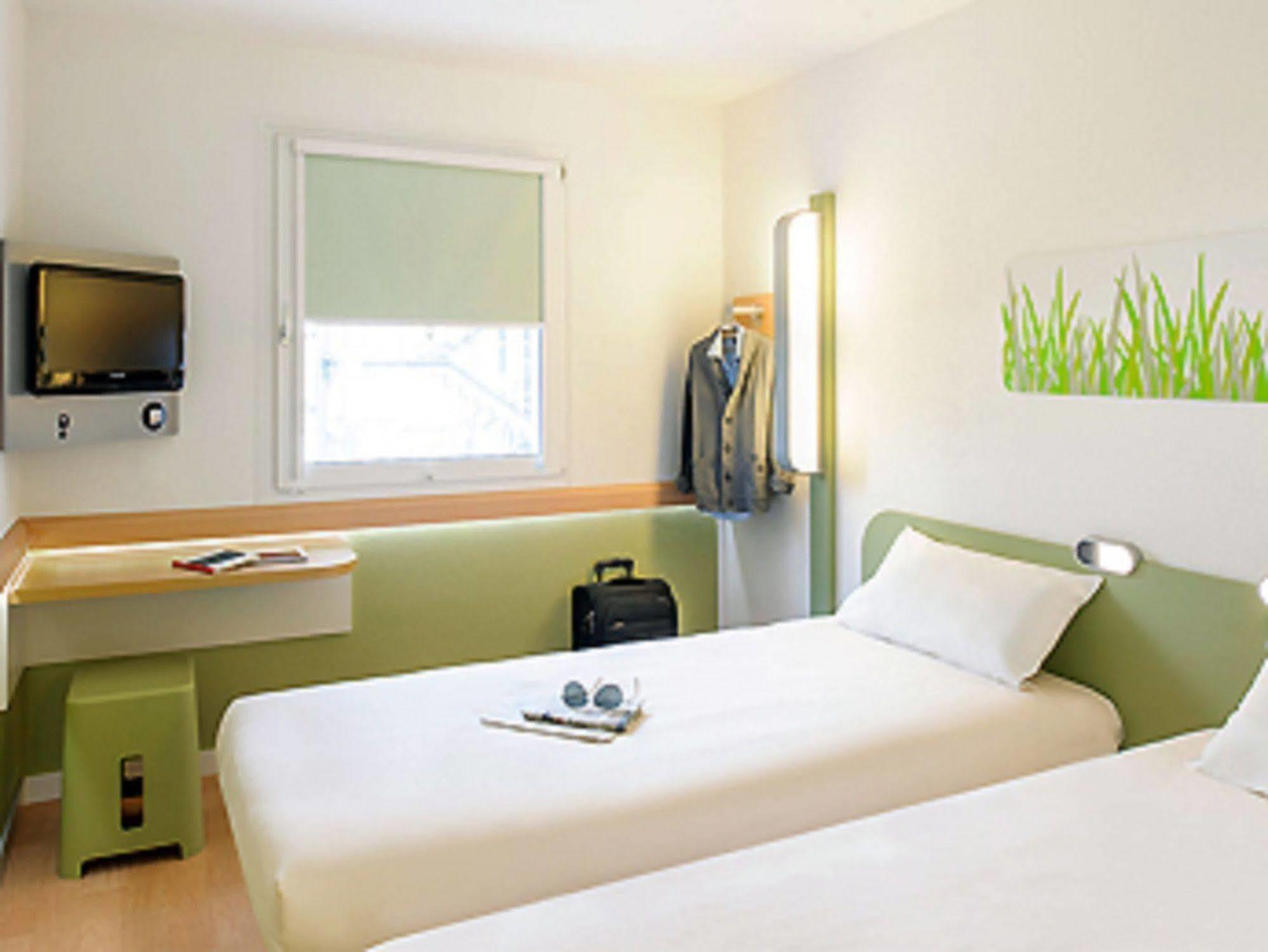 Hotel Ibis Provence Verte 3*